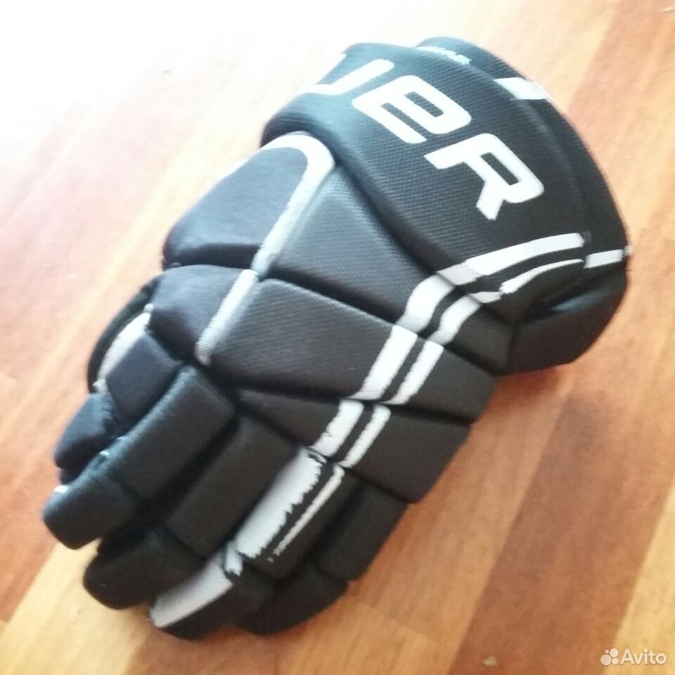 Перчатки Bauer и коньки CCM