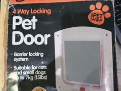 Дверца для животных (собак, кошек) пластиковая Pet