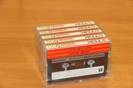 Аудиокассеты TDK D90 (1982г.)