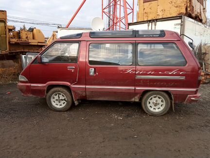 Toyota Town Ace 2.0 AT, 1989, 250 000 км