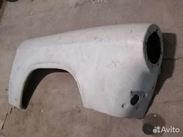 Крыло газ 21