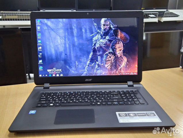 Acer/Pentium N4200/4GB/Intel HD/128GB SSD/15.6