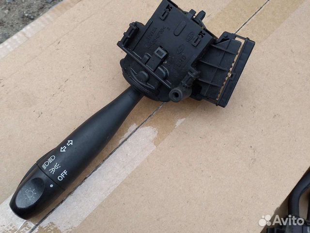 Hyundai Getz подрулевой 32932А переключатель света