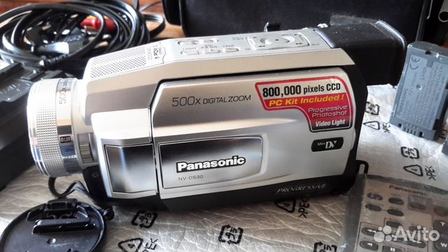 Японская видеокамера mini - DV Panasonic NV - DS 3