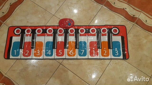 Музыкальная дорожка-пианино ELC