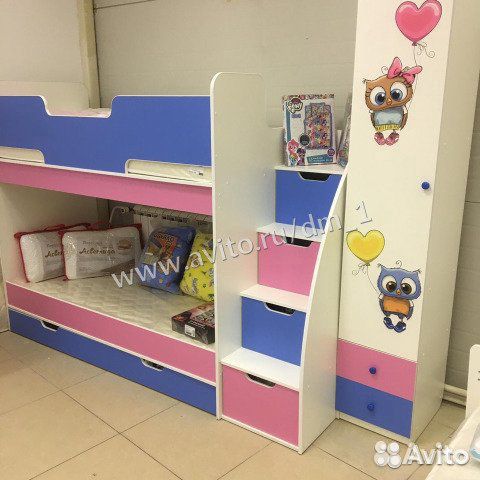 Кровать двуъярусная