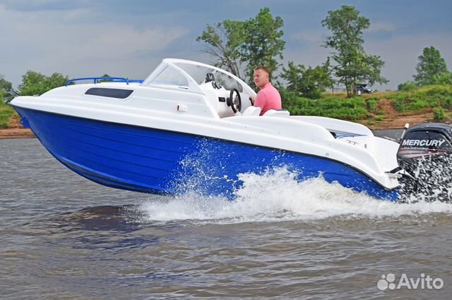 Новый катер с каютой Неман 550 комбинированный