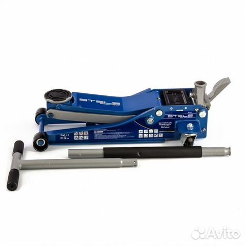 Домкрат подкатной 3 т 75-505 мм. stels