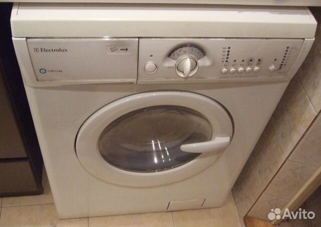 Стиральная машина Electrolux EWS1020 по частям