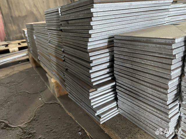 Рубка, резка металла на гильотине