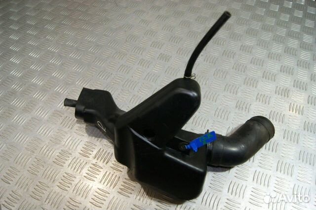 Воздухозаборник правый Kawasaki ZZR400-2