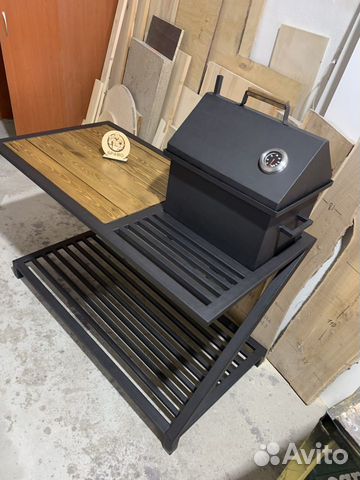 Коптильня горячего копчения с гидрозатвором