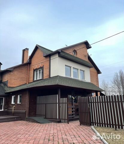 

4-к. коттедж, 280 м²