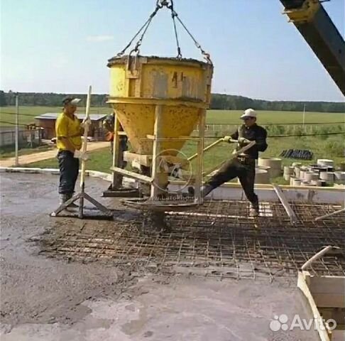 Вибратор для заливки бетона. Бадья БМ 1,5. Бетононасос БН-1. Приспособления для заливки бетона. Кран с бадьей для бетона.