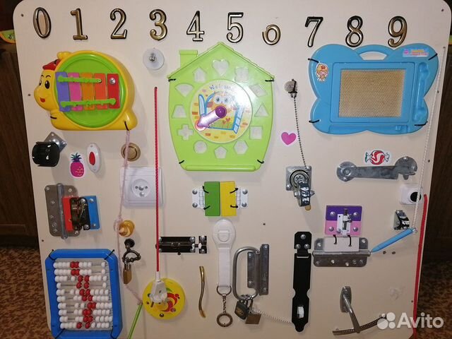 Развивающая доска Бизиборд