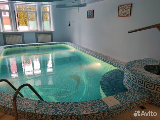 

10-к. и более коттедж, 1200 м²