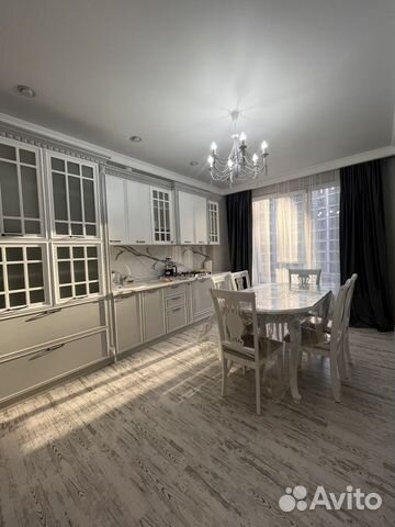 

2-к. квартира, 80 м², 2 кровати