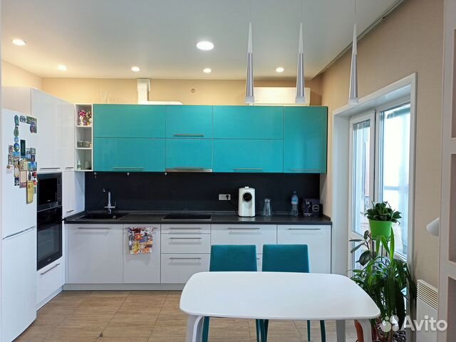 

2-к. квартира, 54 м², 8/18 эт.
