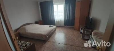 

1-к. квартира, 42 м², 3 кровати