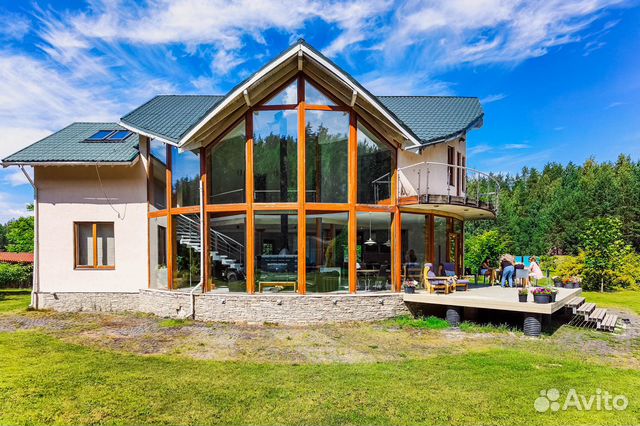 

7-к. коттедж, 300 м²