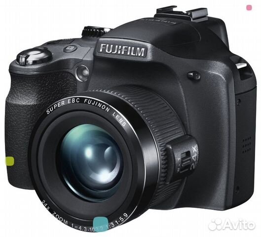 Цифровой фотоаппарат Fujifilm FinePix SL300