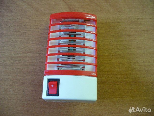 Ночник-убийца насекомых