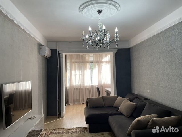 

2-к. квартира, 50 м², 3/5 эт.