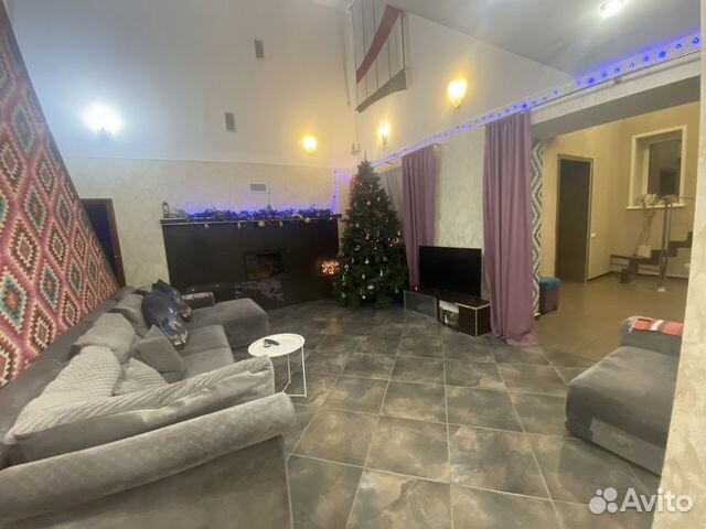

5-к. коттедж, 351 м²