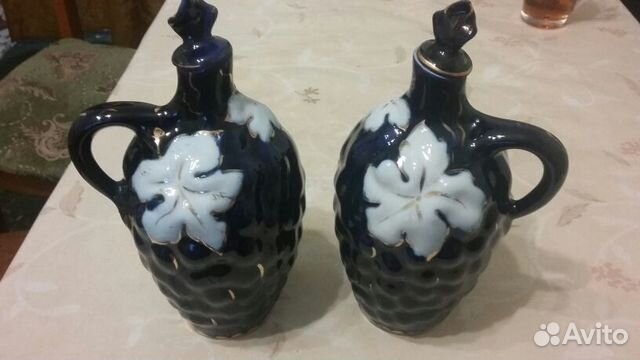 Графинчики фарфоровые