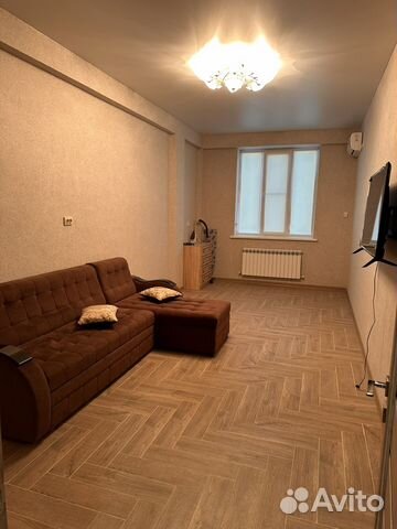 

2-к. квартира, 65 м², 4/6 эт.