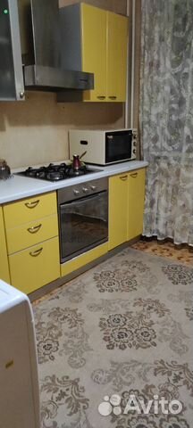 

1-к. квартира, 50 м², 5/10 эт.