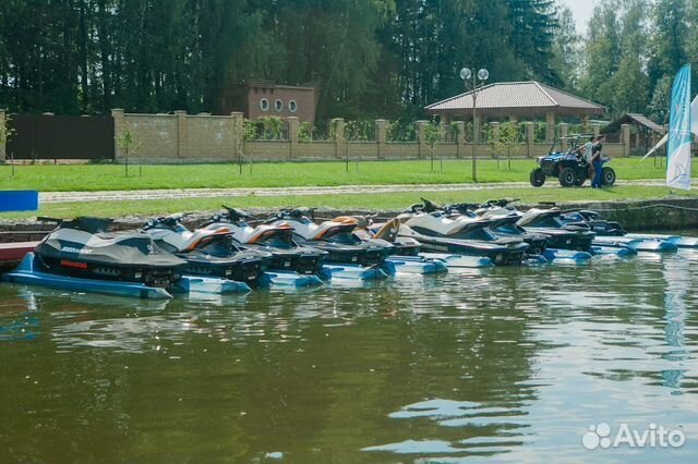 Водный диван для гидроцикла