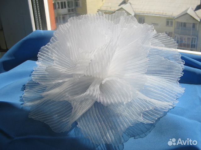 Брошь, шляпка-цветок