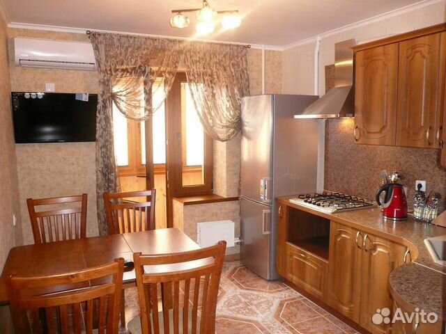 2-к квартира, 54 м², 7/10 эт.