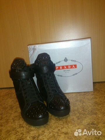 Новые кожаные ботинки прада