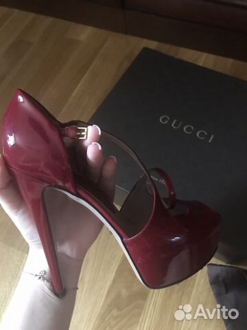 Босоножки Gucci