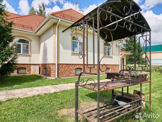 

Коттедж 600 м² на участке 40 сот.