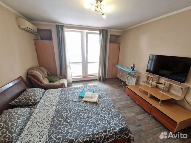 

2-к. квартира, 65 м², 5/5 эт.