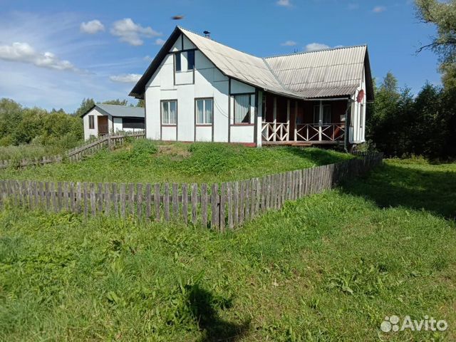 

3-к. дом, 200 м²