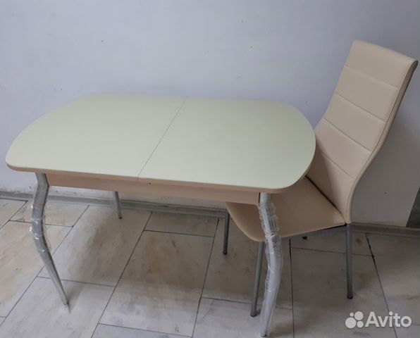 Стол кухонный 