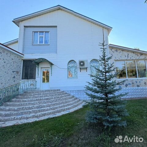 

10-к. и более коттедж, 450 м²