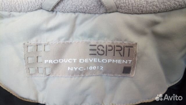 Демисезонная женская куртка Esprit Демисезонная женская куртка Esprit