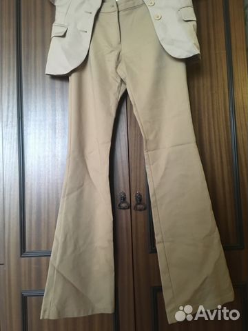 Пиджак и брюки женские