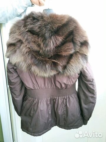 Куртка с меховым воротником-капюшоном Куртка с меховым воротником-капюшоном