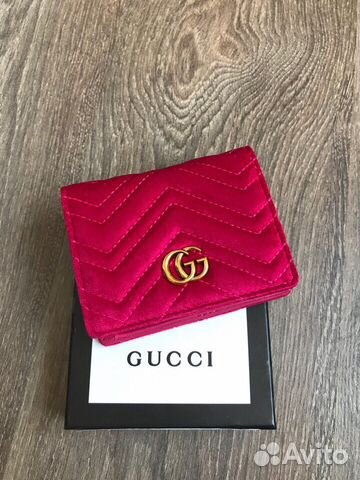 Кошелек Gucci ярко-розовый велюровый маленький Кошелек Gucci ярко-розовый велюровый маленький
