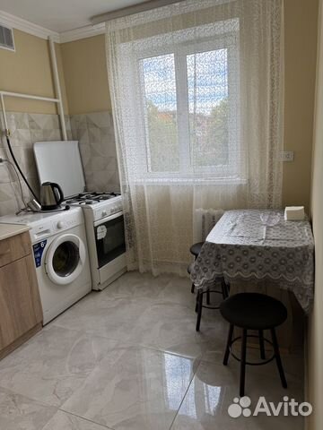 

2-к. квартира, 44 м², 3/5 эт.
