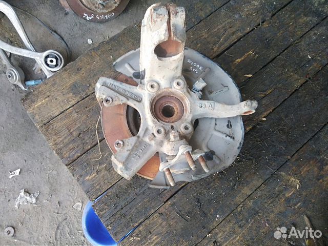 Фольксваген Джетта 6 кулак поворотный правый