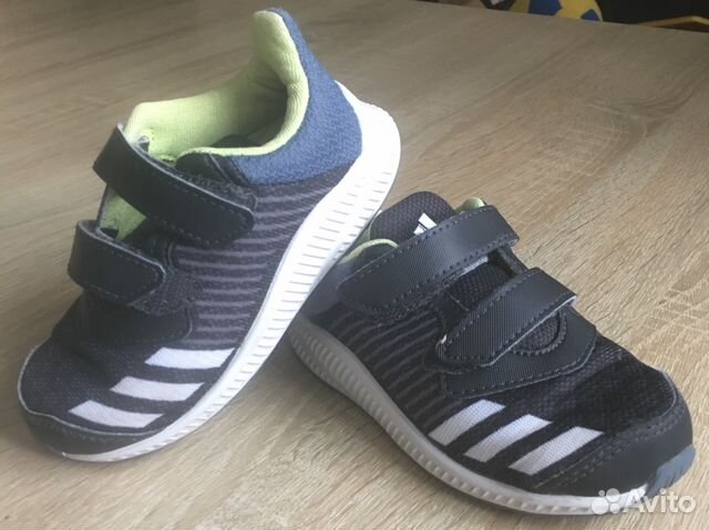 Кроссовки Adidas Кроссовки Adidas