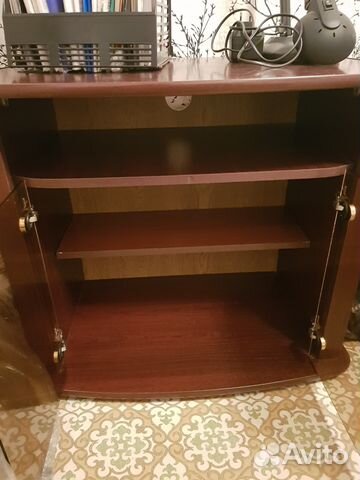 Тумба под телевизор