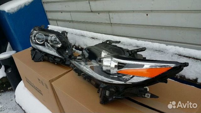 Фара левая правая Lexus ES 200 ES350 Рестайлинг Фара левая правая Lexus ES 200 ES350 Рестайлинг